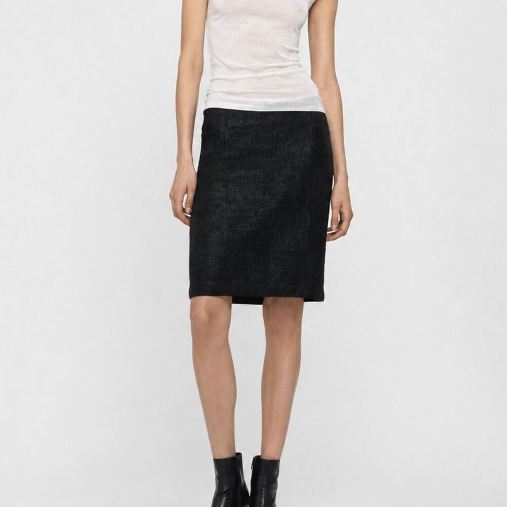 Helmut Lang Size 4 Black Textured pencil Skirt Made in USA